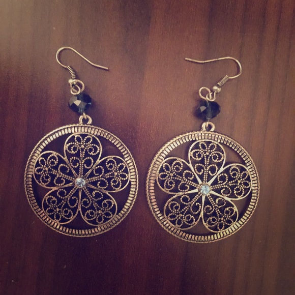 Super cute silver earings - Picture 1 of 1